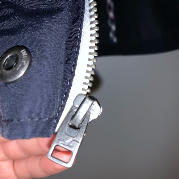 Hollister Co. Raincoat ☔️ - Picture 6 of 7